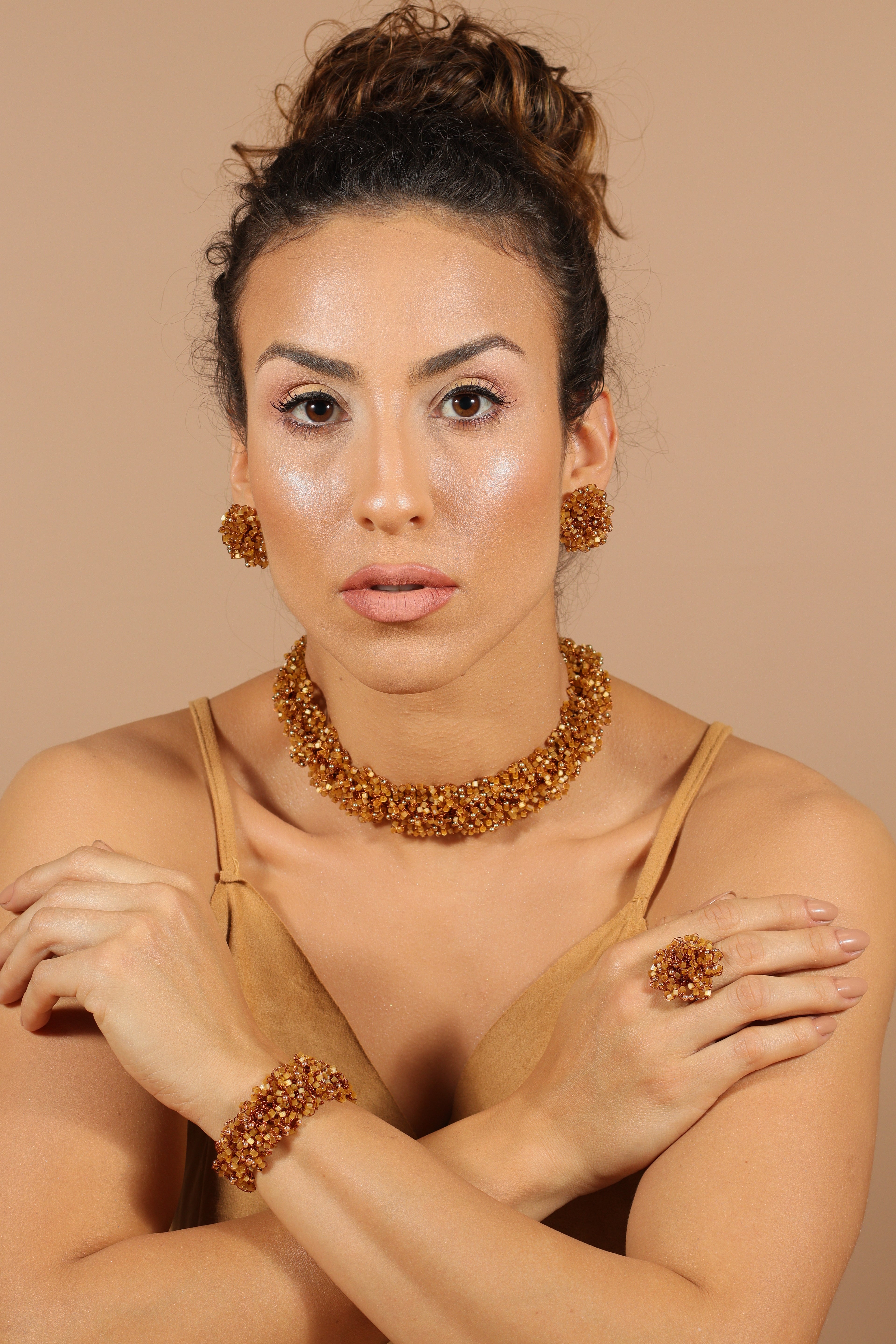 Radiant Crochet Statement Necklace - Handcrafted Elegance