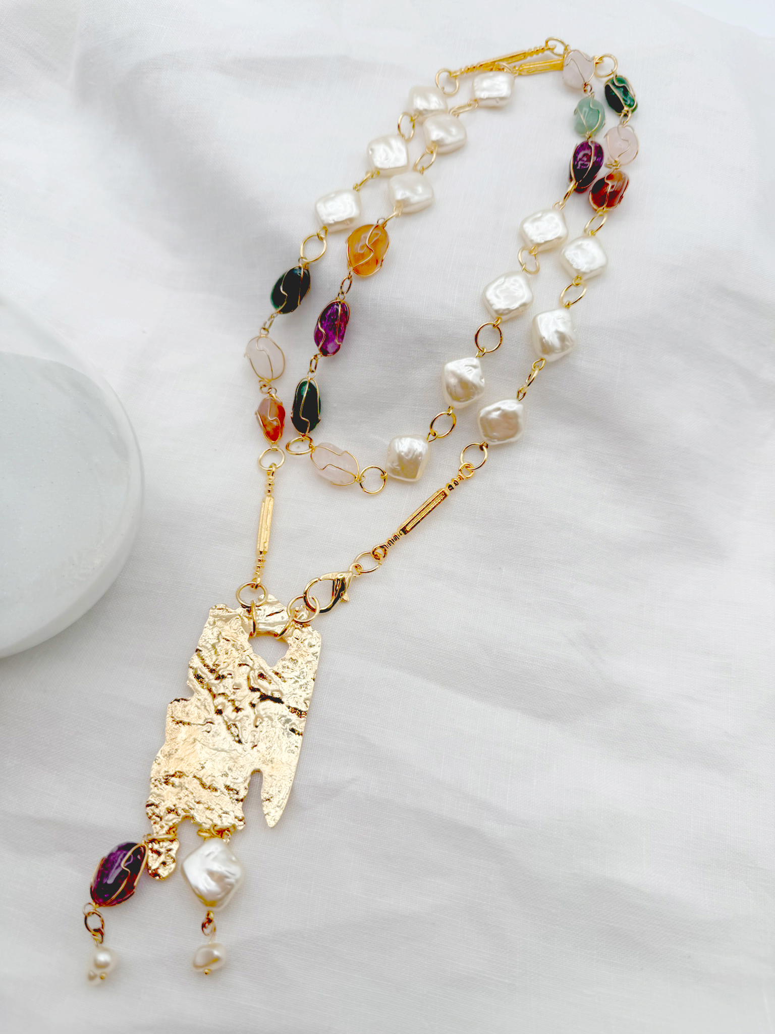 Golden Aura Agate Necklace – Versatile Handcrafted Elegance