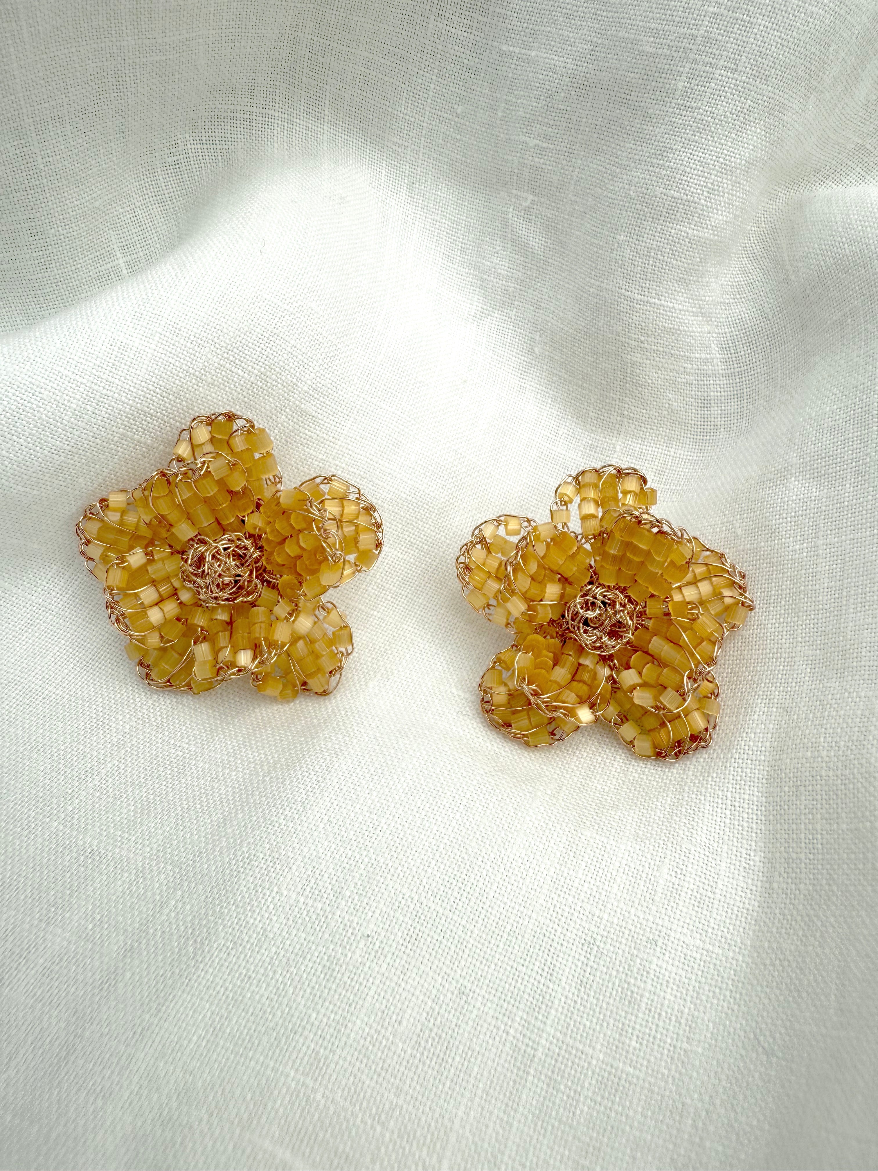 Florata Bloom Earring - Handcrafted Crochet