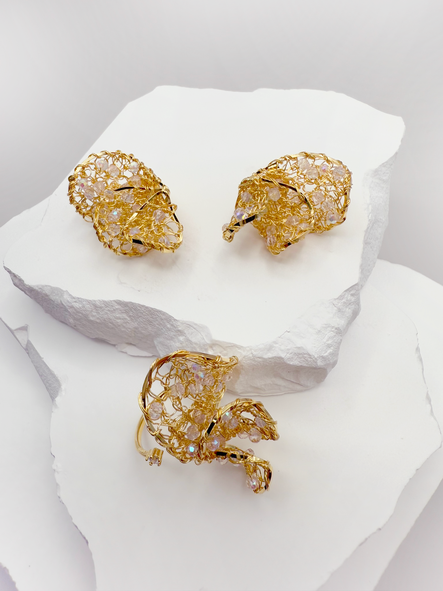 Blooming Wing Earrings - Crochet with Crystals