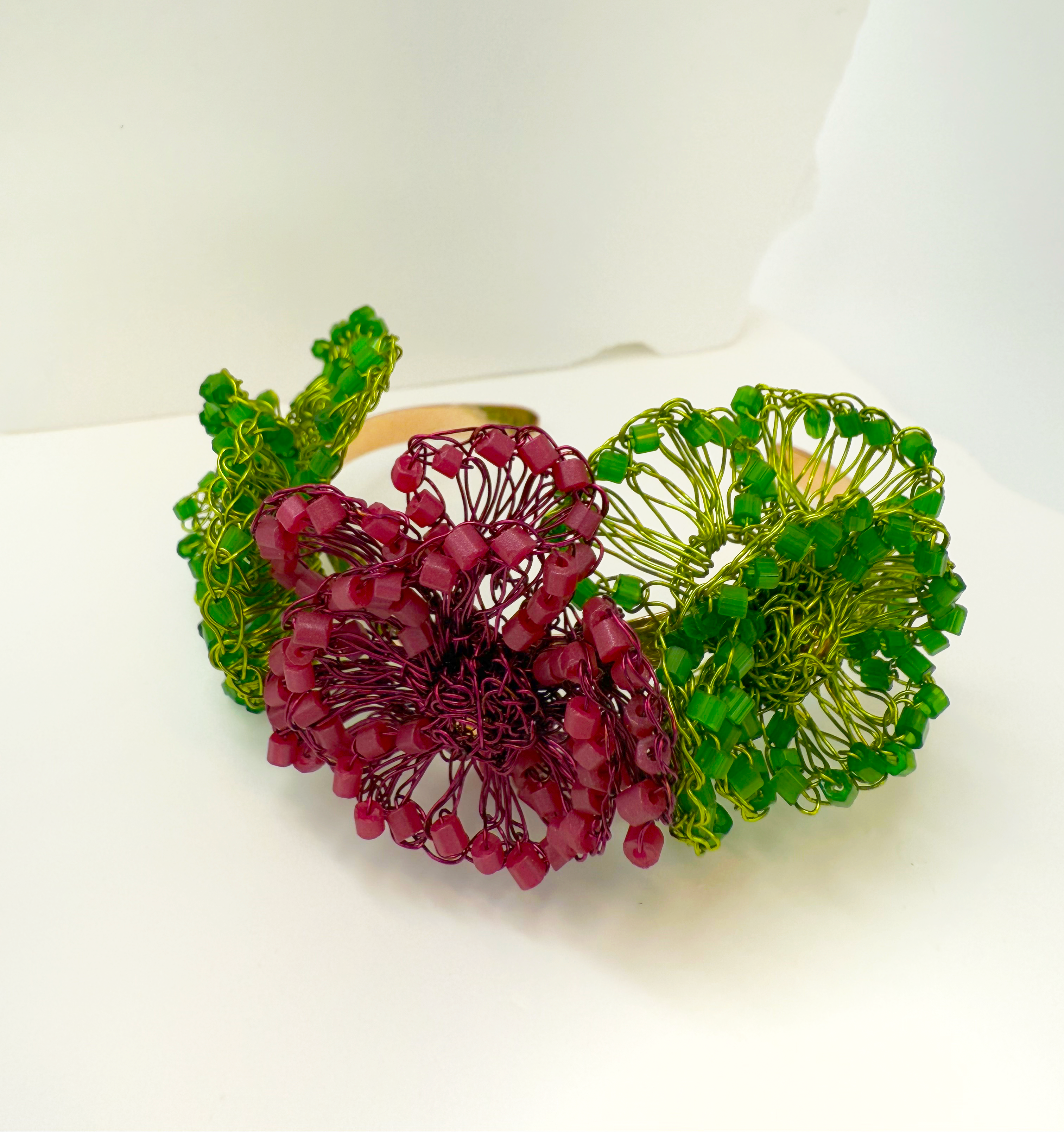Florata Maxi Bloom Bracelet – Adjustable & Handcrafted Crochet