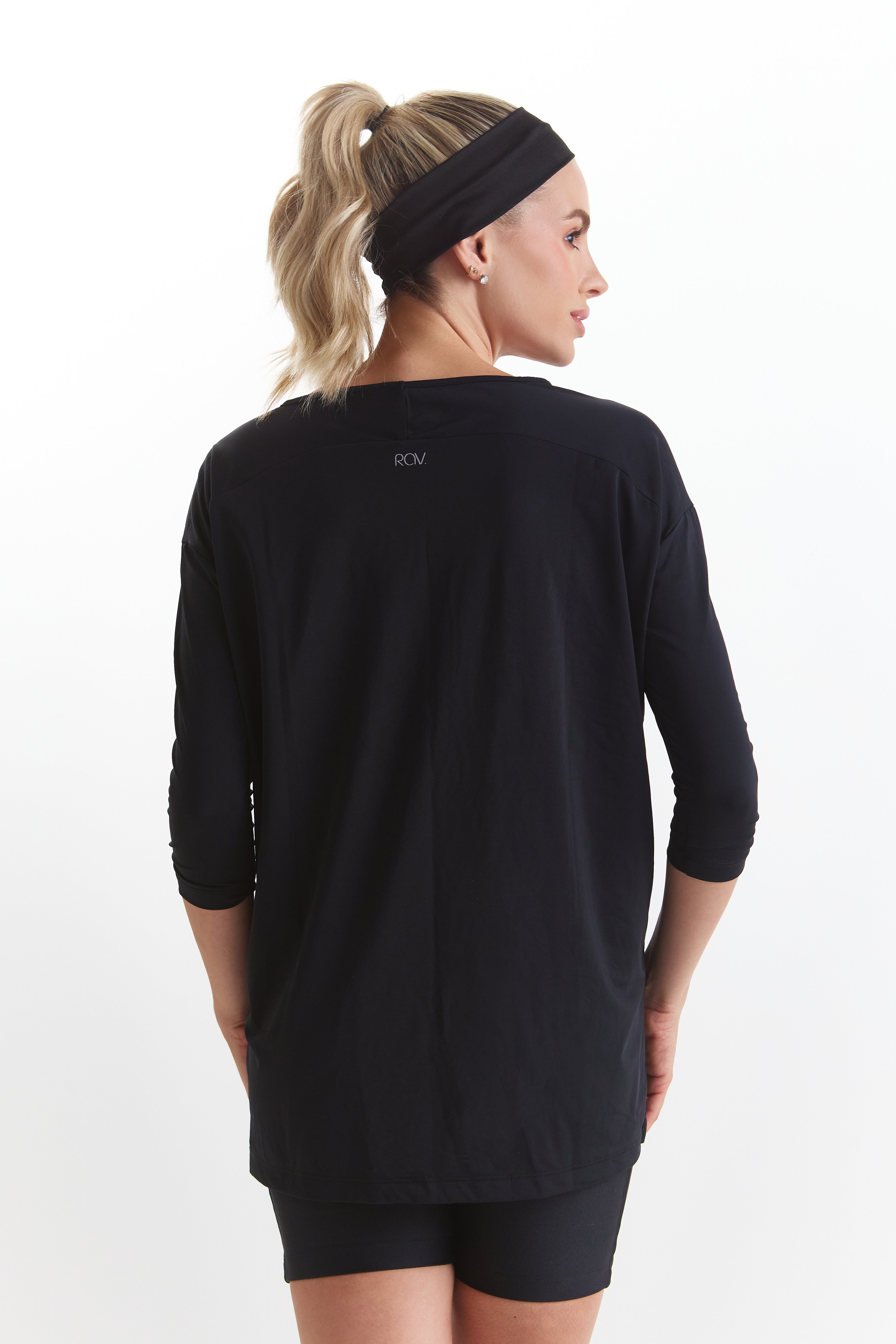 Elegant Lumi Flow Shirt - 3/4 sleeve Boat neck