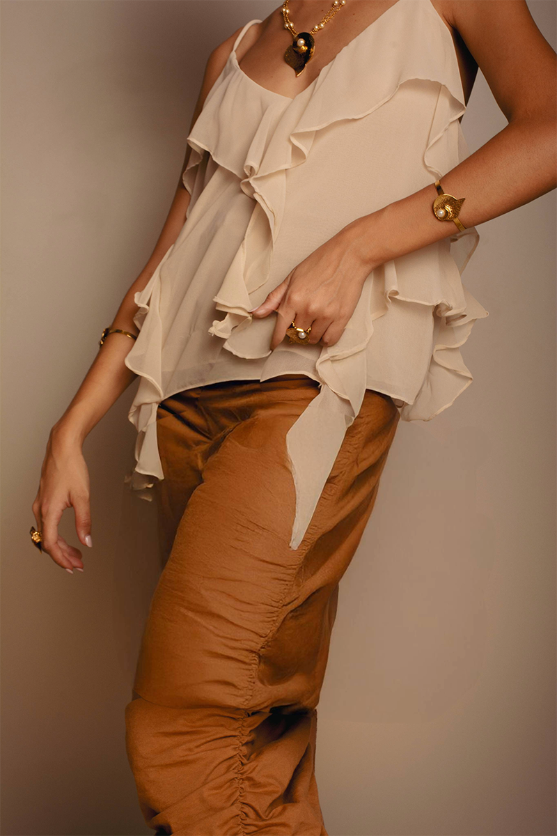 Golden Shell Adjustable Pearl Bracelet – 18k Gold-Plated, Hypoallergenic Jewelry