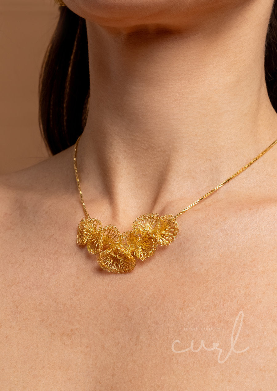 Handcrafted Curl Necklace 18K Gold Finish