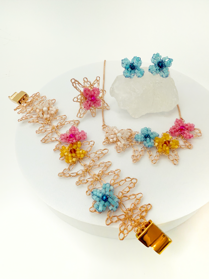 Floral Dream Ring - Handcrafted &amp; Adjustable